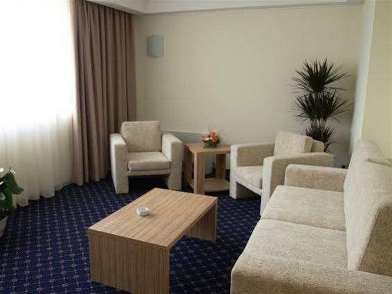 Marshal Hotel Bukurešť Exteriér fotografie